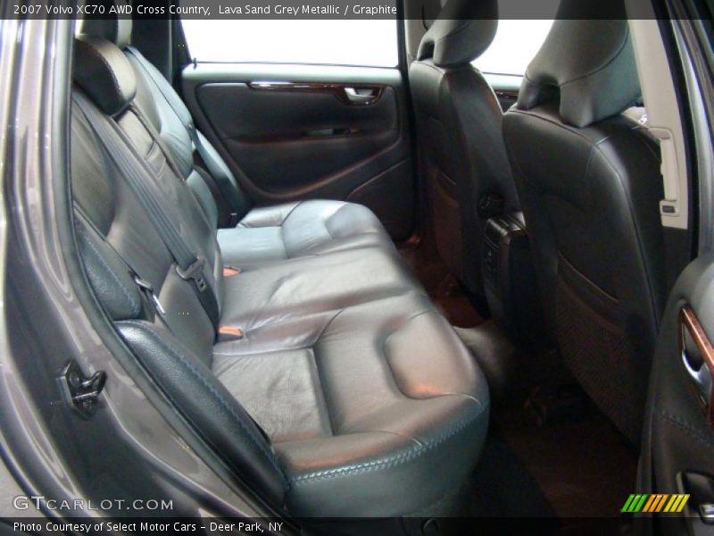 Lava Sand Grey Metallic / Graphite 2007 Volvo XC70 AWD Cross Country