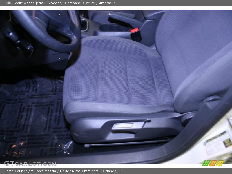 Campanella White / Anthracite 2007 Volkswagen Jetta 2.5 Sedan