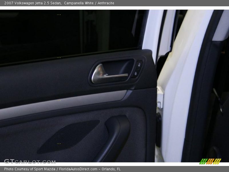 Campanella White / Anthracite 2007 Volkswagen Jetta 2.5 Sedan