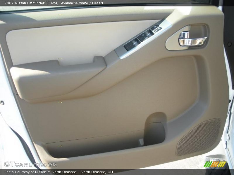 Avalanche White / Desert 2007 Nissan Pathfinder SE 4x4