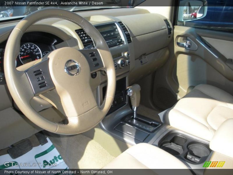 Avalanche White / Desert 2007 Nissan Pathfinder SE 4x4
