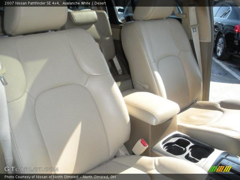 Avalanche White / Desert 2007 Nissan Pathfinder SE 4x4