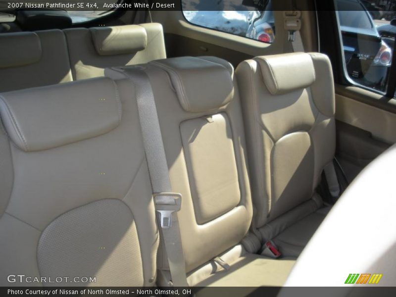 Avalanche White / Desert 2007 Nissan Pathfinder SE 4x4