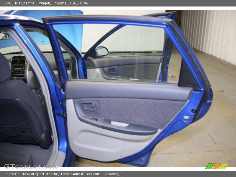 Imperial Blue / Gray 2005 Kia Spectra 5 Wagon