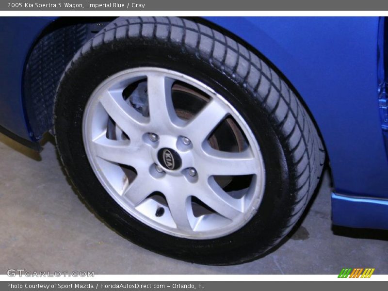 Imperial Blue / Gray 2005 Kia Spectra 5 Wagon