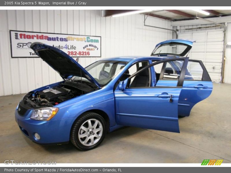 Imperial Blue / Gray 2005 Kia Spectra 5 Wagon