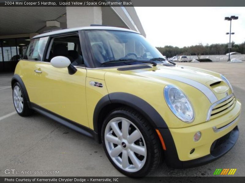 Liquid Yellow / Space Grey/Panther Black 2004 Mini Cooper S Hardtop