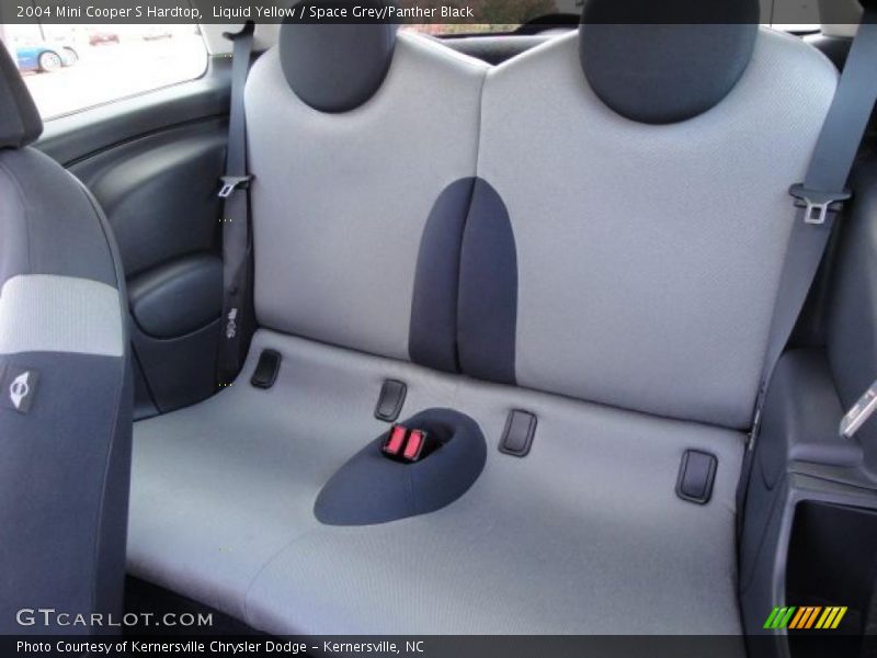 Liquid Yellow / Space Grey/Panther Black 2004 Mini Cooper S Hardtop