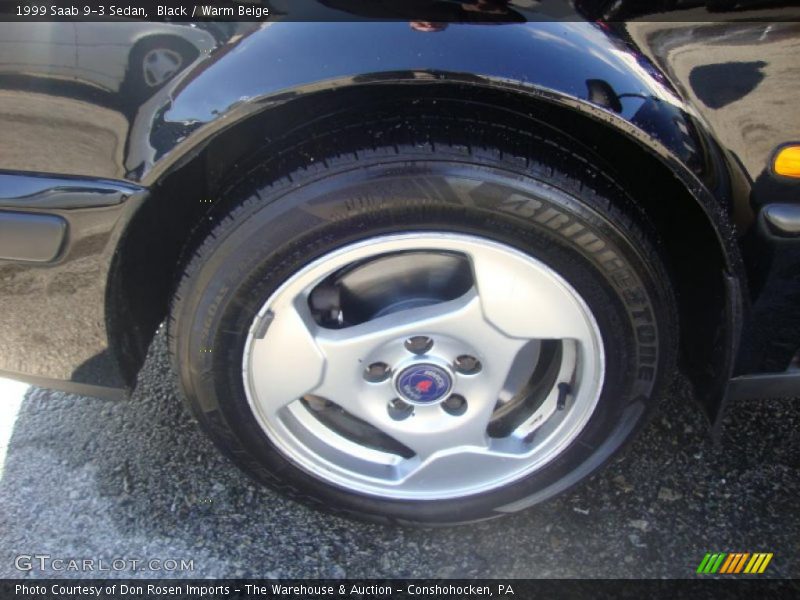 Black / Warm Beige 1999 Saab 9-3 Sedan