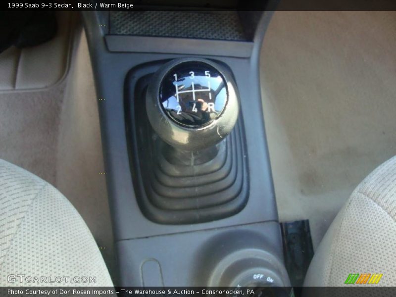 Black / Warm Beige 1999 Saab 9-3 Sedan