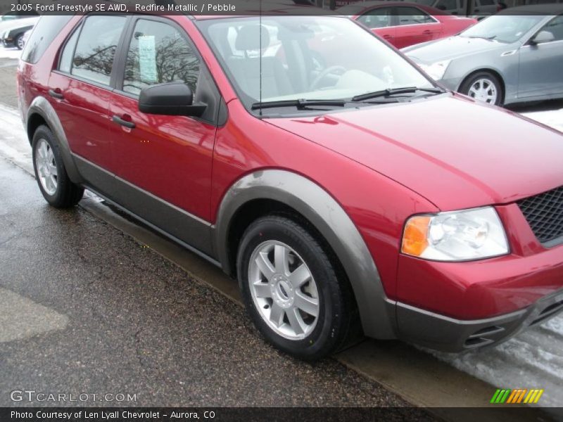 Redfire Metallic / Pebble 2005 Ford Freestyle SE AWD