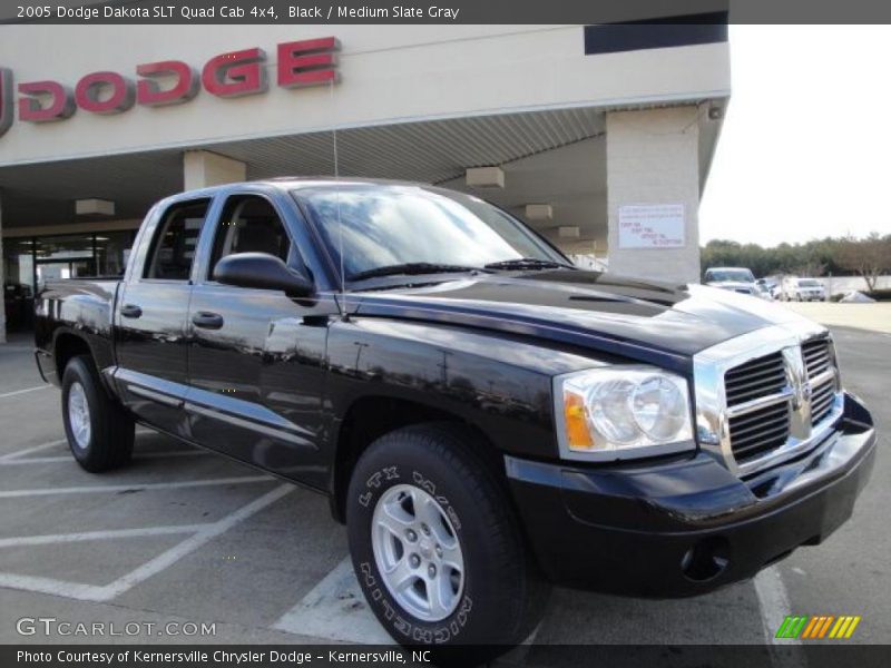 Black / Medium Slate Gray 2005 Dodge Dakota SLT Quad Cab 4x4