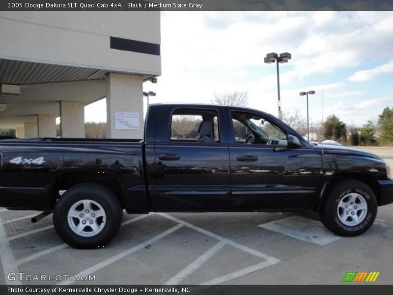 Black / Medium Slate Gray 2005 Dodge Dakota SLT Quad Cab 4x4