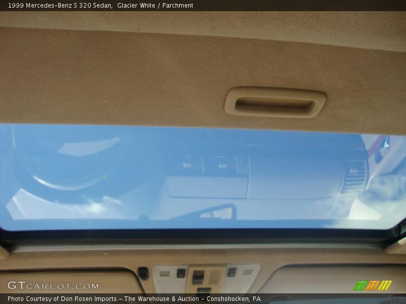 Glacier White / Parchment 1999 Mercedes-Benz S 320 Sedan