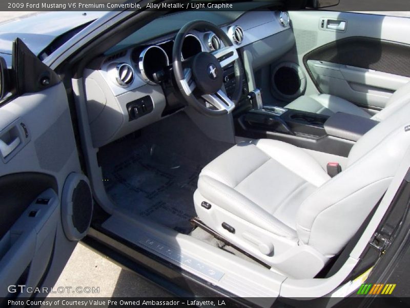 Alloy Metallic / Light Graphite 2009 Ford Mustang V6 Premium Convertible