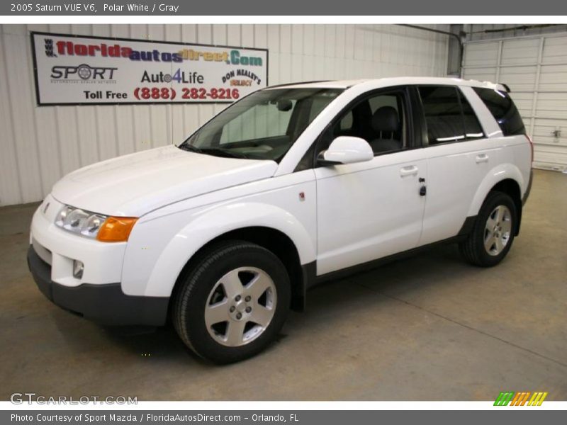 Polar White / Gray 2005 Saturn VUE V6