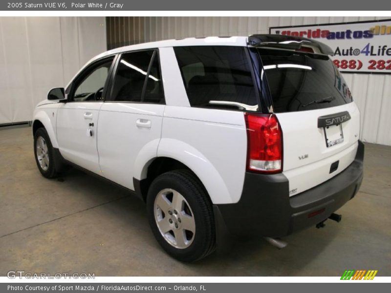 Polar White / Gray 2005 Saturn VUE V6