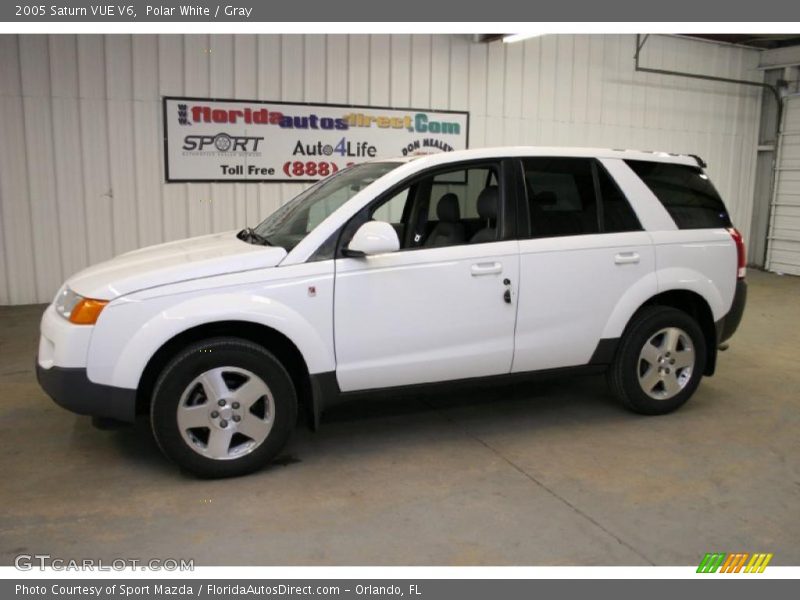 Polar White / Gray 2005 Saturn VUE V6
