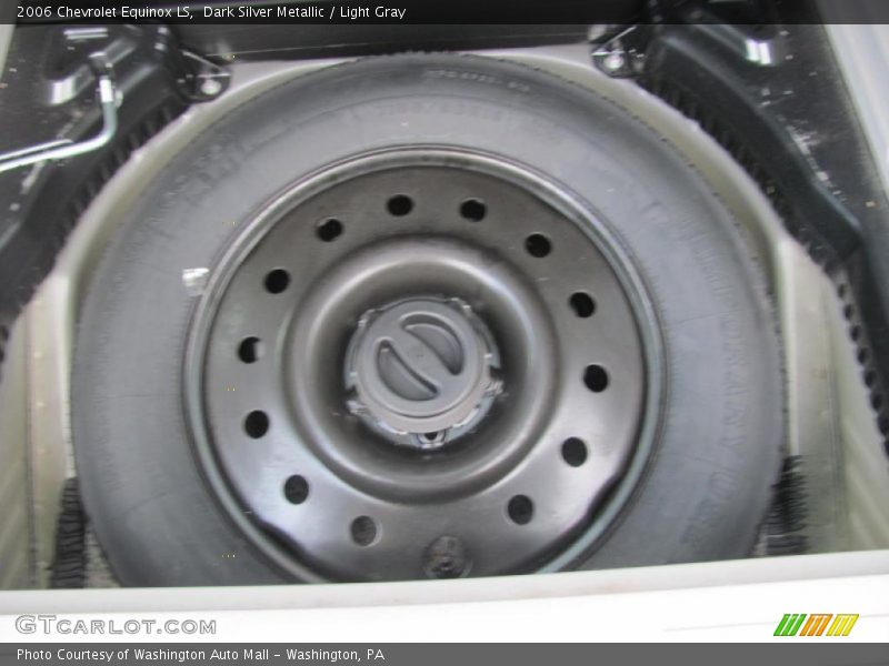 Dark Silver Metallic / Light Gray 2006 Chevrolet Equinox LS