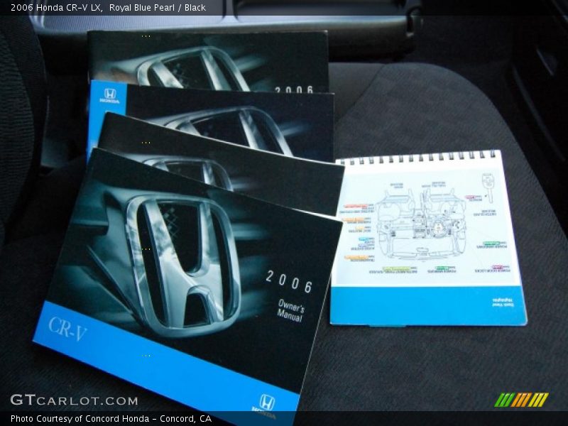 Royal Blue Pearl / Black 2006 Honda CR-V LX