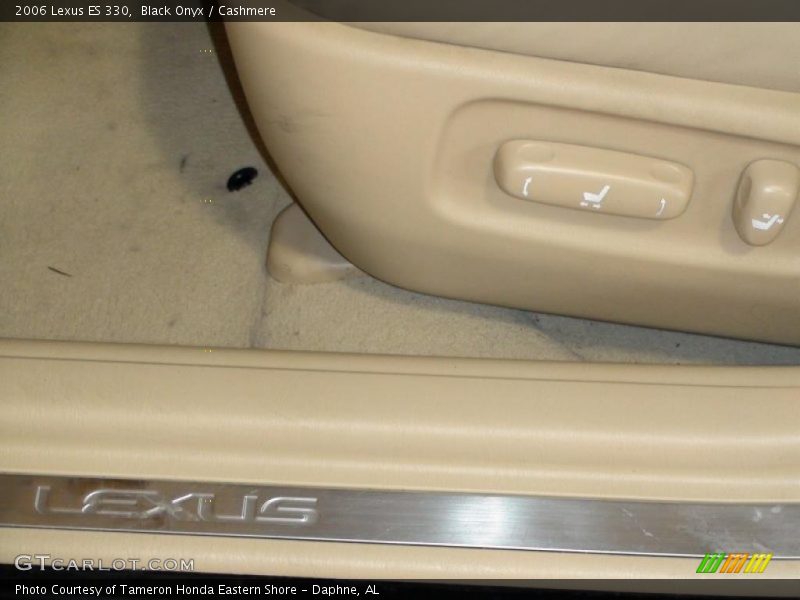 Black Onyx / Cashmere 2006 Lexus ES 330