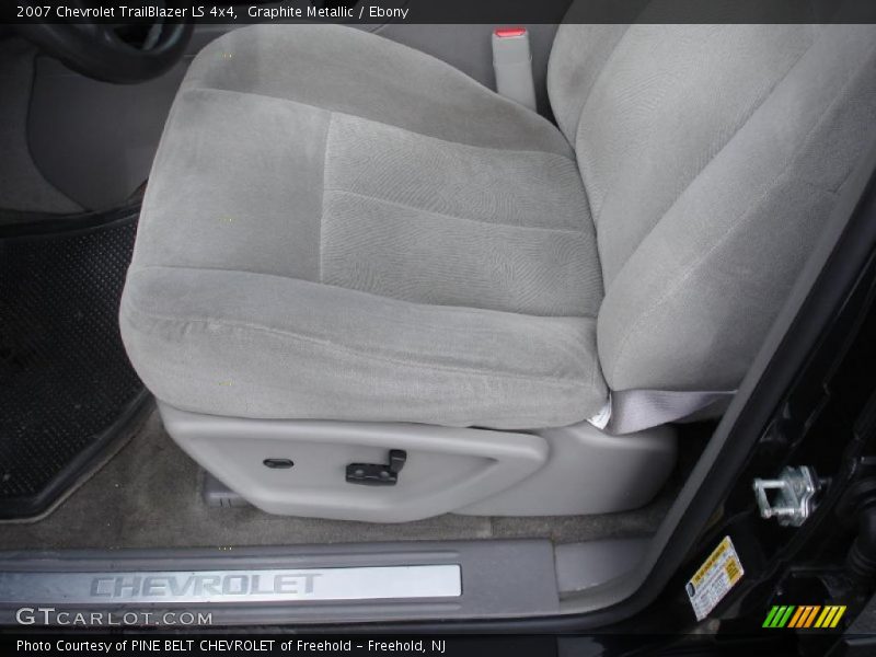 Graphite Metallic / Ebony 2007 Chevrolet TrailBlazer LS 4x4