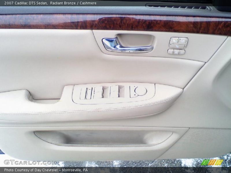 Radiant Bronze / Cashmere 2007 Cadillac DTS Sedan