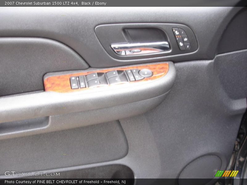 Black / Ebony 2007 Chevrolet Suburban 1500 LTZ 4x4