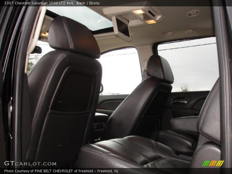 Black / Ebony 2007 Chevrolet Suburban 1500 LTZ 4x4