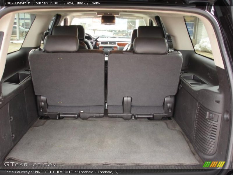 Black / Ebony 2007 Chevrolet Suburban 1500 LTZ 4x4