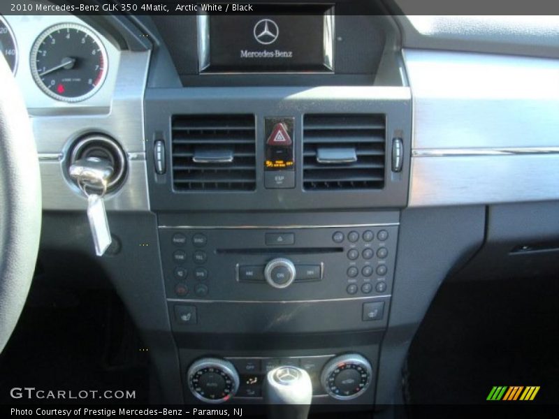 Arctic White / Black 2010 Mercedes-Benz GLK 350 4Matic