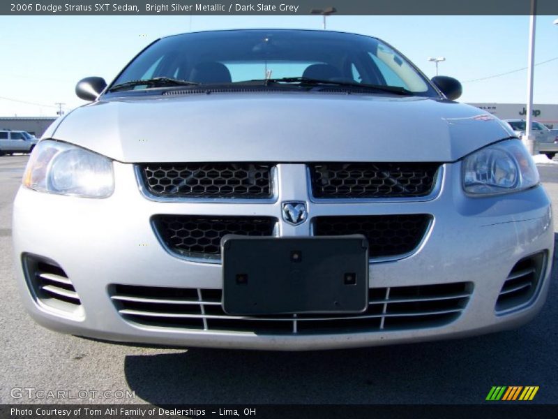 Bright Silver Metallic / Dark Slate Grey 2006 Dodge Stratus SXT Sedan