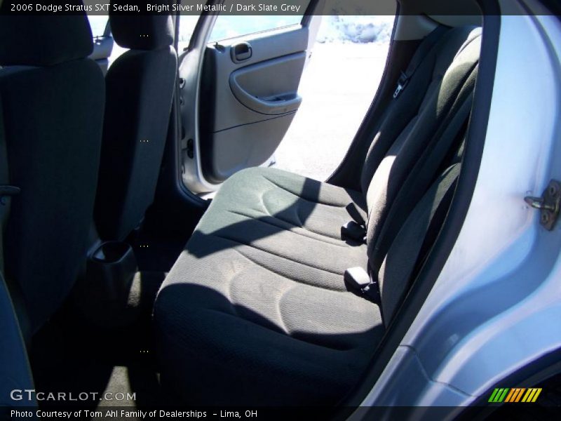Bright Silver Metallic / Dark Slate Grey 2006 Dodge Stratus SXT Sedan