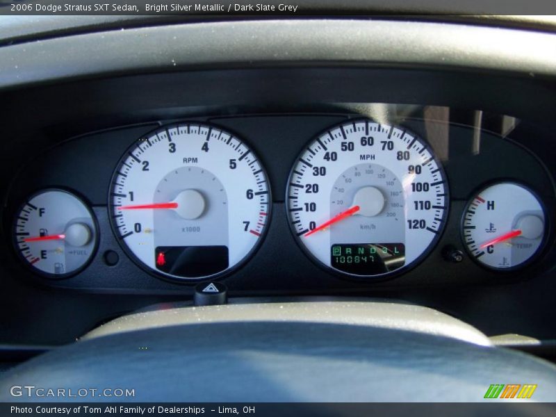 Bright Silver Metallic / Dark Slate Grey 2006 Dodge Stratus SXT Sedan