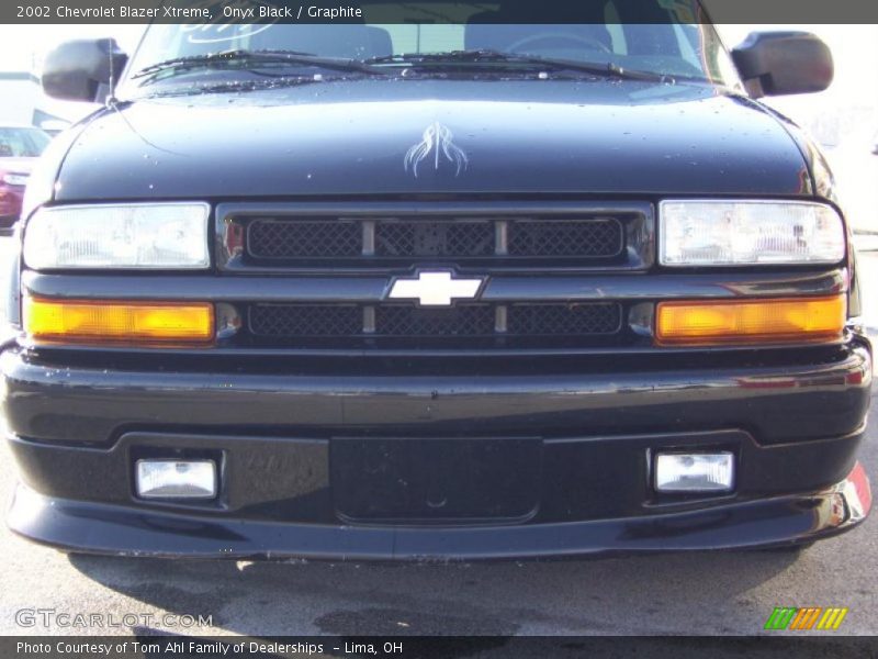 Onyx Black / Graphite 2002 Chevrolet Blazer Xtreme