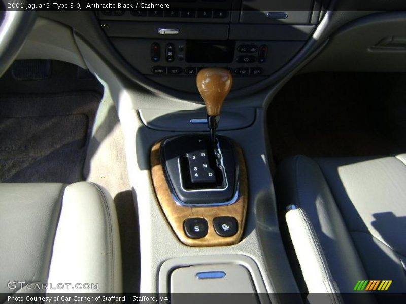 Anthracite Black / Cashmere 2001 Jaguar S-Type 3.0