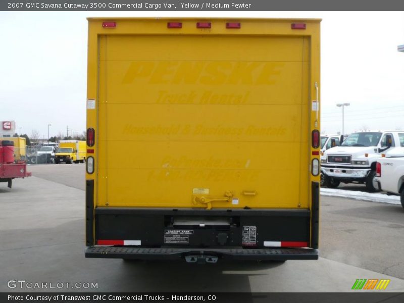 Yellow / Medium Pewter 2007 GMC Savana Cutaway 3500 Commercial Cargo Van
