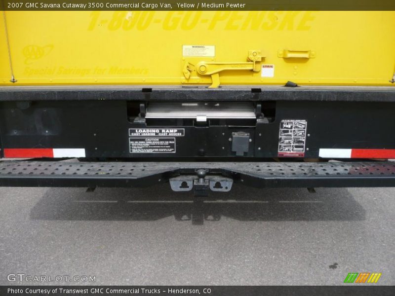 Yellow / Medium Pewter 2007 GMC Savana Cutaway 3500 Commercial Cargo Van