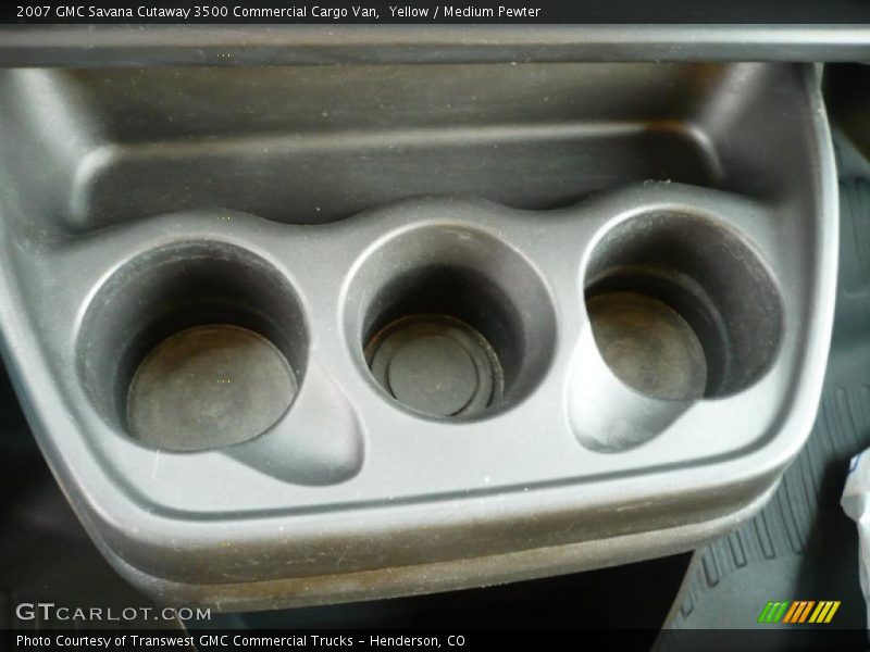 Yellow / Medium Pewter 2007 GMC Savana Cutaway 3500 Commercial Cargo Van