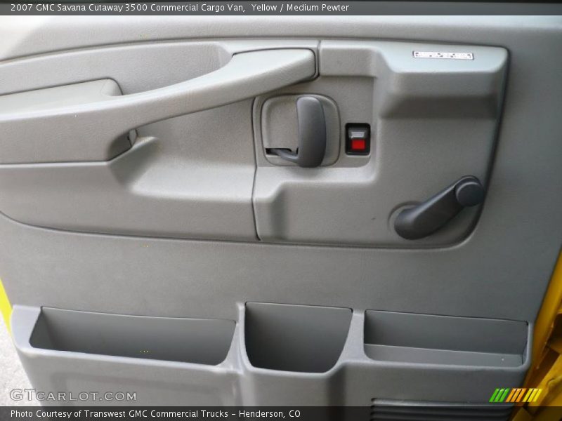 Yellow / Medium Pewter 2007 GMC Savana Cutaway 3500 Commercial Cargo Van