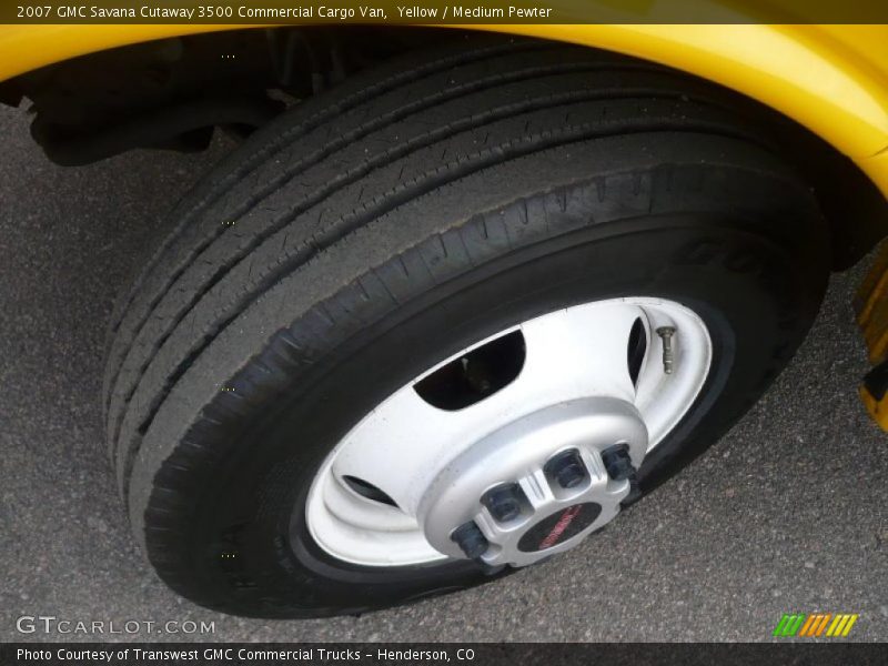 Yellow / Medium Pewter 2007 GMC Savana Cutaway 3500 Commercial Cargo Van