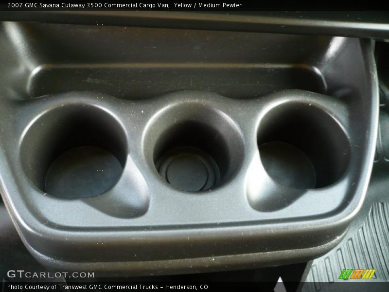 Yellow / Medium Pewter 2007 GMC Savana Cutaway 3500 Commercial Cargo Van