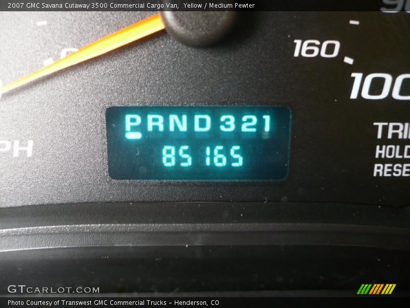 Yellow / Medium Pewter 2007 GMC Savana Cutaway 3500 Commercial Cargo Van