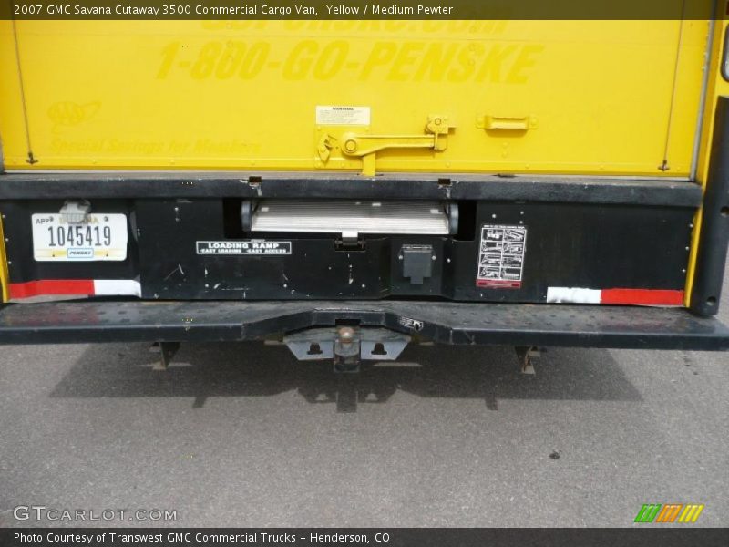 Yellow / Medium Pewter 2007 GMC Savana Cutaway 3500 Commercial Cargo Van