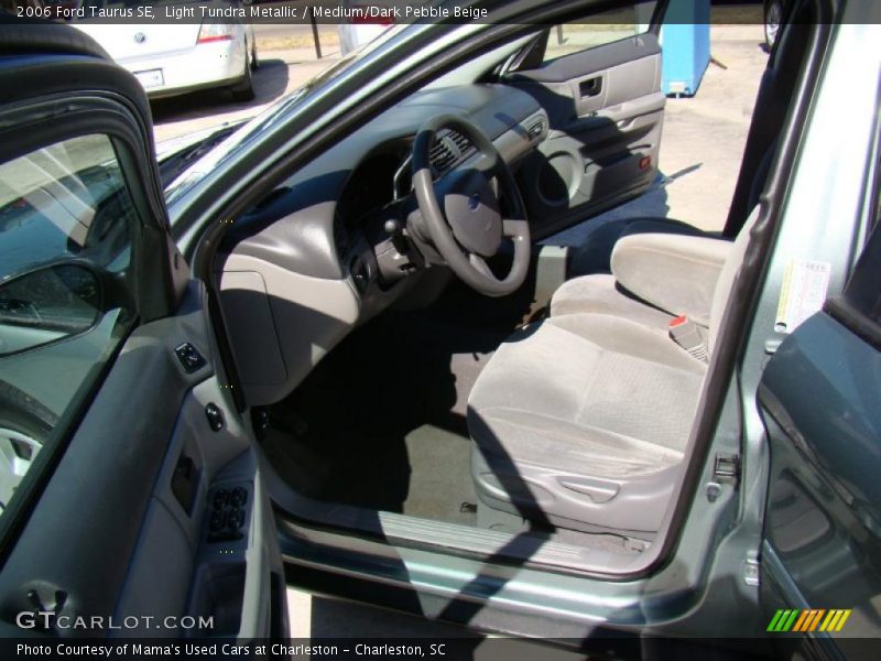 Light Tundra Metallic / Medium/Dark Pebble Beige 2006 Ford Taurus SE
