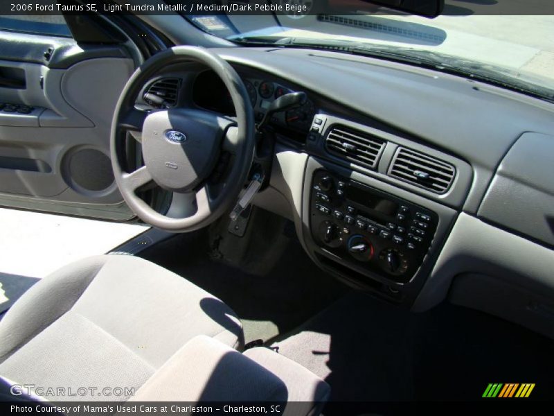 Light Tundra Metallic / Medium/Dark Pebble Beige 2006 Ford Taurus SE