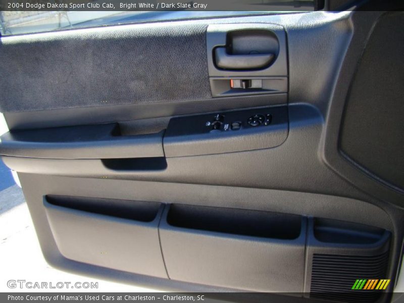 Bright White / Dark Slate Gray 2004 Dodge Dakota Sport Club Cab