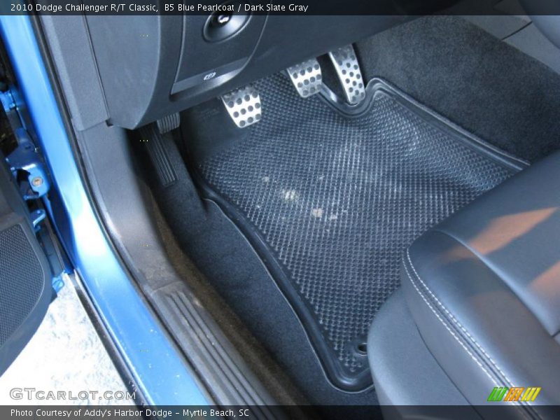 B5 Blue Pearlcoat / Dark Slate Gray 2010 Dodge Challenger R/T Classic