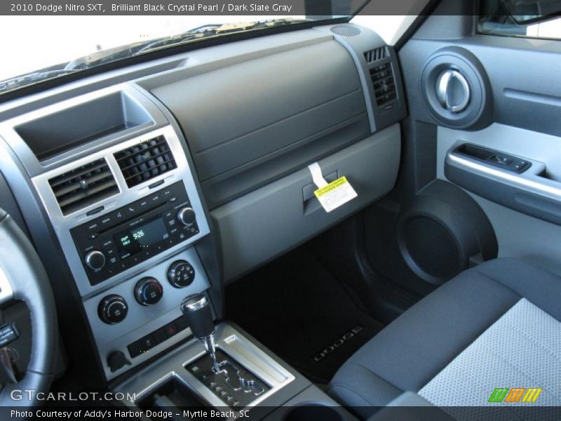 Brilliant Black Crystal Pearl / Dark Slate Gray 2010 Dodge Nitro SXT