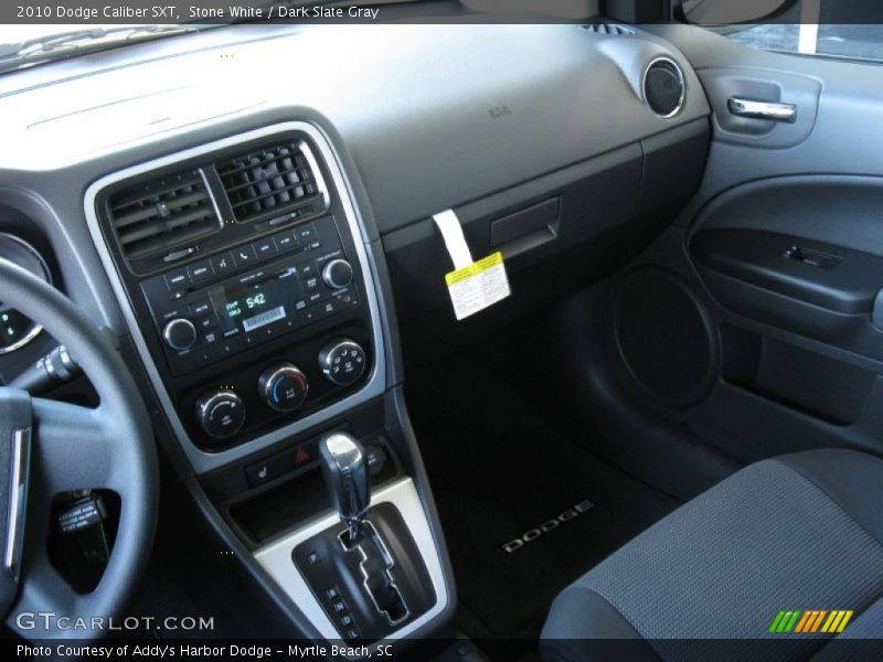 Stone White / Dark Slate Gray 2010 Dodge Caliber SXT